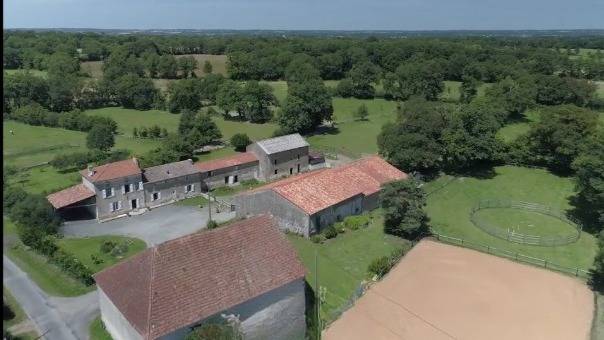 Pension convalescence/&eacute;levage/pr&eacute;-box
