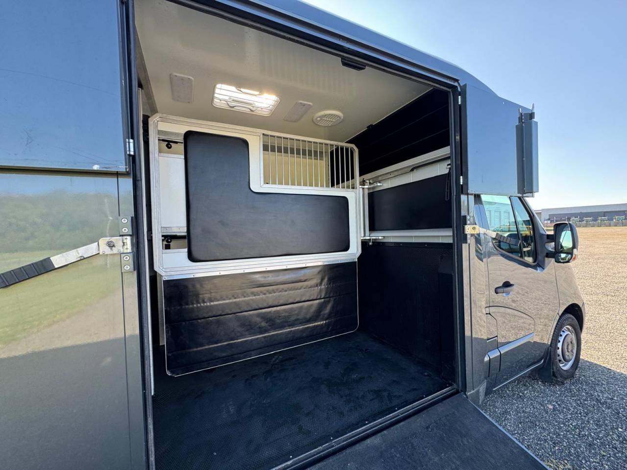 AKX stalle 3 - VENDU