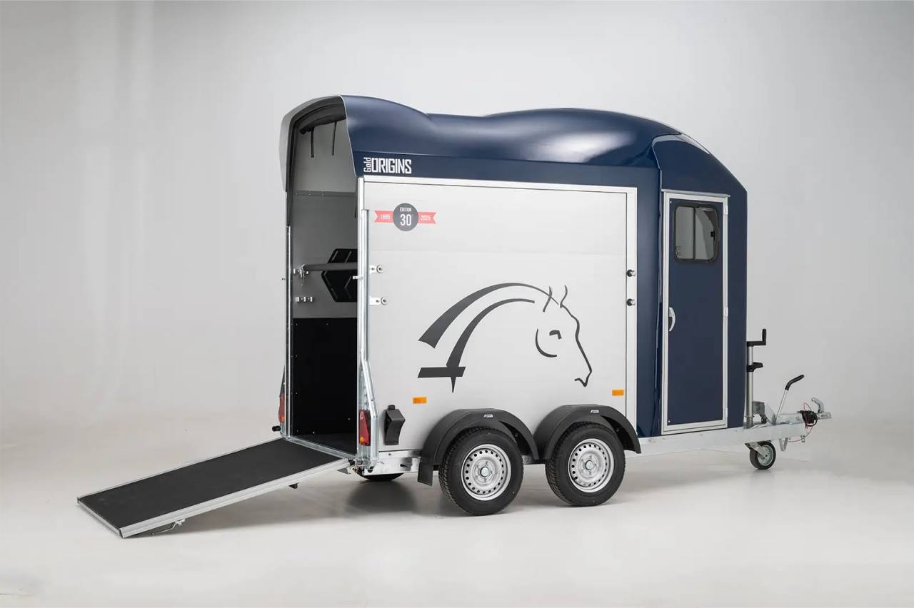 NOUVEAUTÉ VAN CHEVAL LIBERTE NEUF – GOLD ONE ORIGINS AVEC SELLERIE – 1.5 PLACES