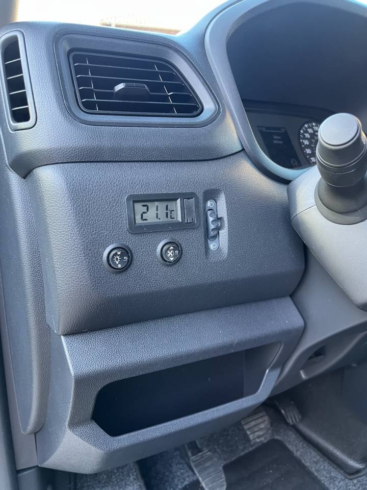 NISSAN INTERSTAR DCI 165 MSG STALLION LIGHT