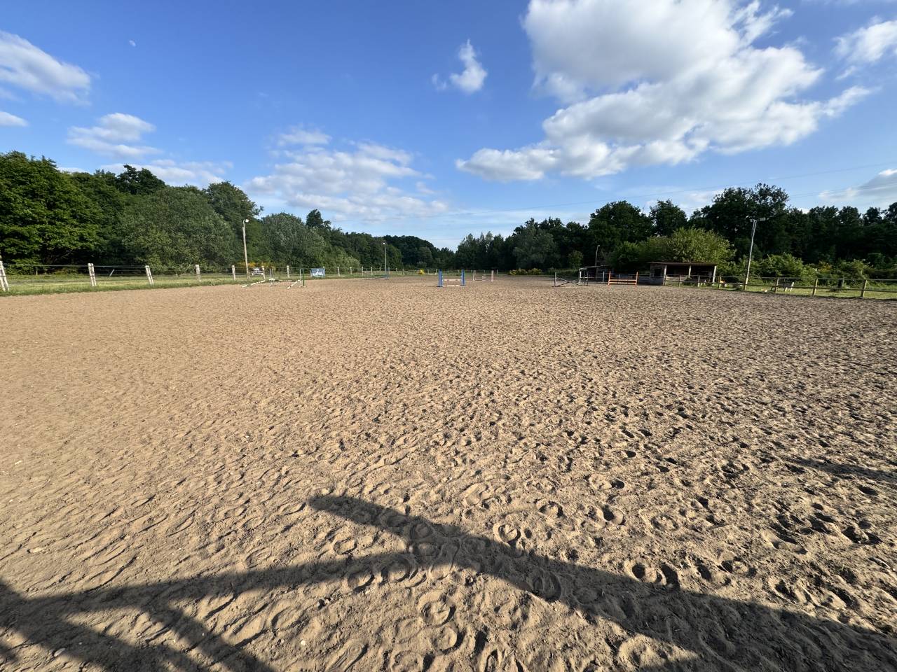 ÉCURIES DU DOMAINE DE VILLETTE