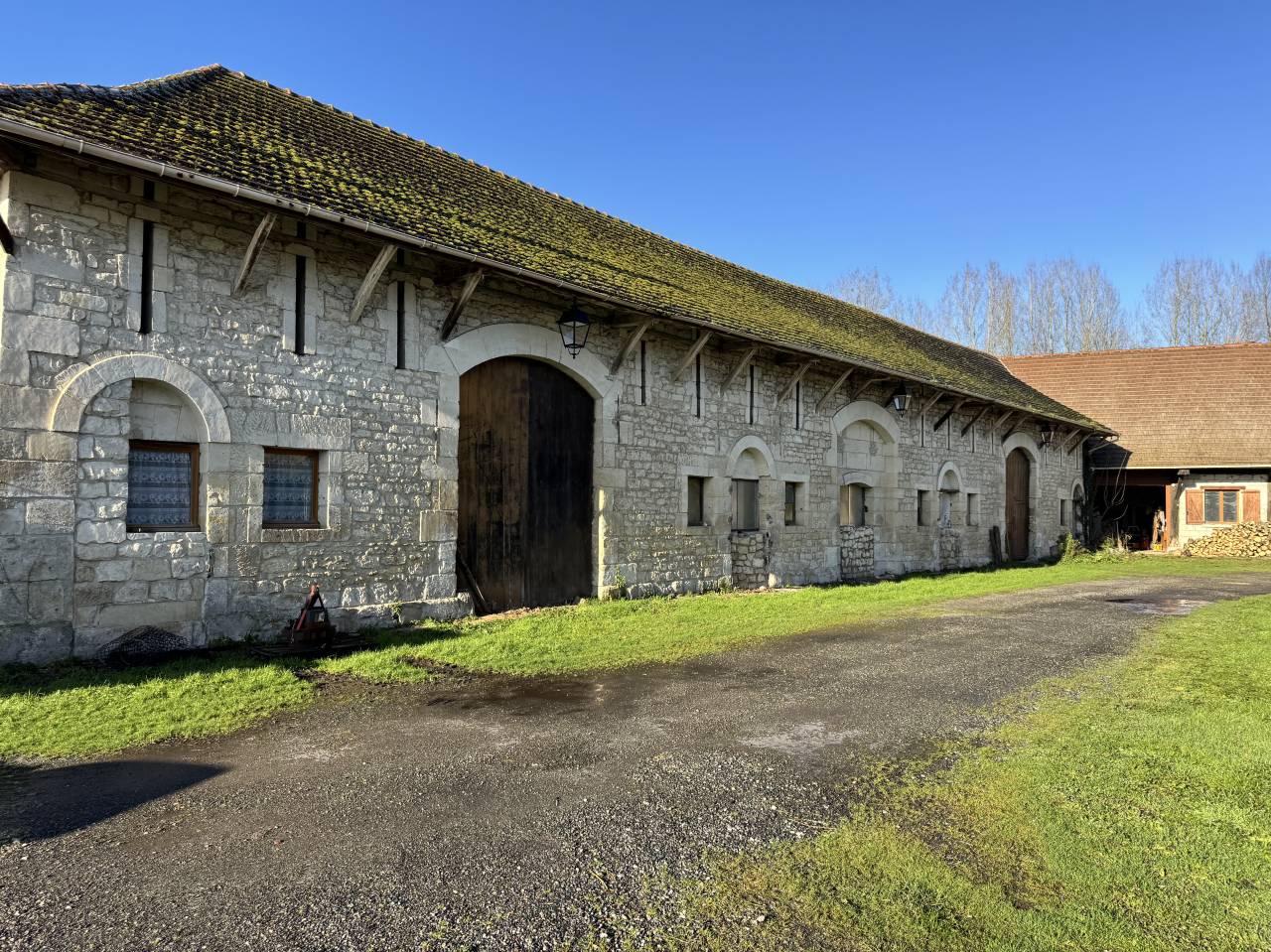 ÉCURIES DU DOMAINE DE VILLETTE