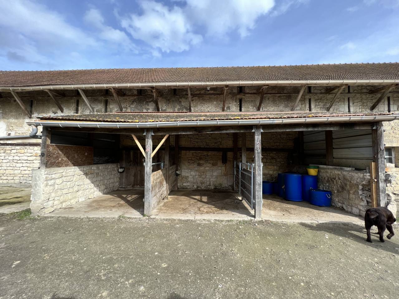 ÉCURIES DU DOMAINE DE VILLETTE