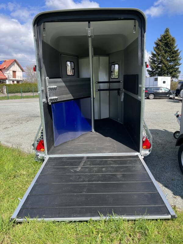 Van Touring Country Cheval Liberté