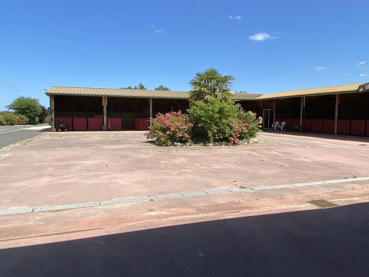 Écurie de Taranis: Ecurie de propriétaires avec BEES2 