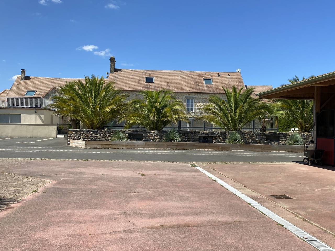 Écurie de Taranis: Ecurie de propriétaires avec BEES2 