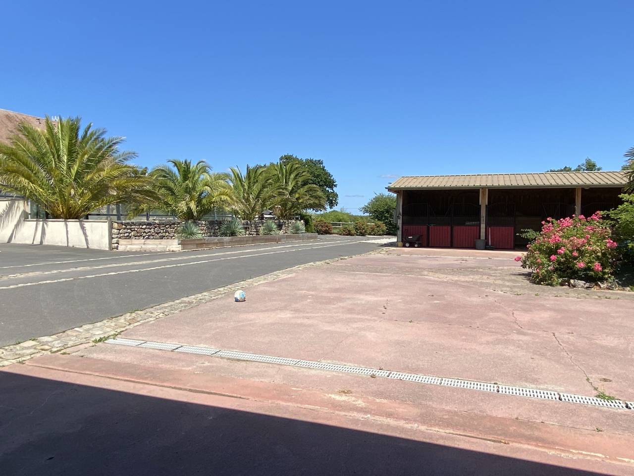 Écurie de Taranis: Ecurie de propriétaires avec BEES2 