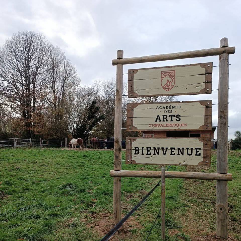 Pension au pr&eacute; et pension pr&eacute;/boxe