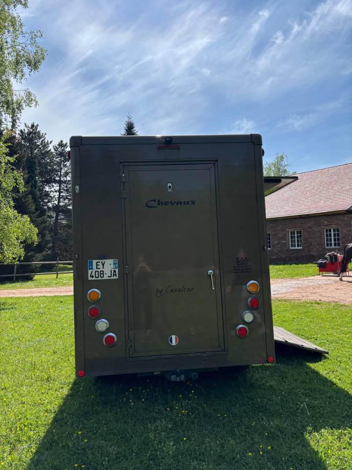 Cavalcar Opel Movano boite auto - VENDU