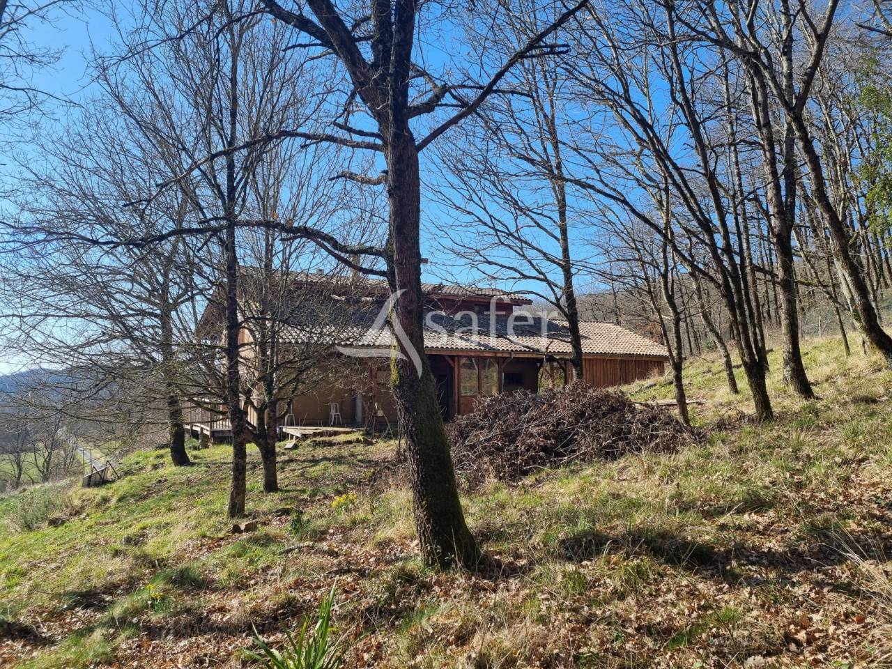 Propri&eacute;t&eacute; agricole sur 7,95 ha secteur MIREPOIX
