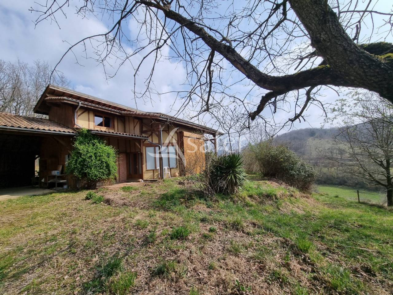 Propri&eacute;t&eacute; agricole sur 7,95 ha secteur MIREPOIX