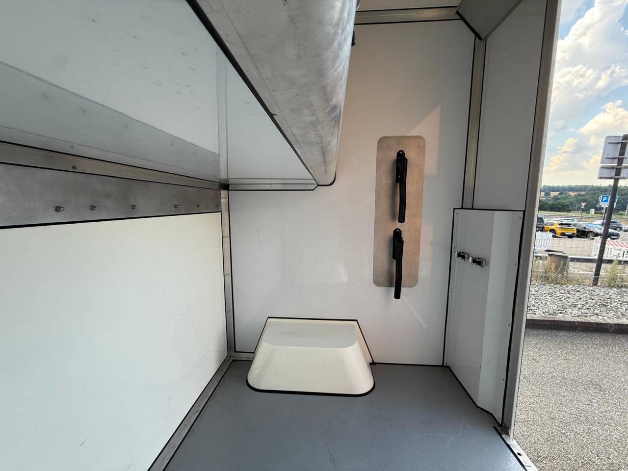 VL CAVALCAR 180 CH BOITE AUTOMATIQUE / VENDU