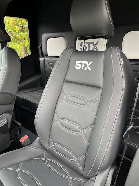 MASTER 2025 STX DOUBLE CABINE STALLIOM