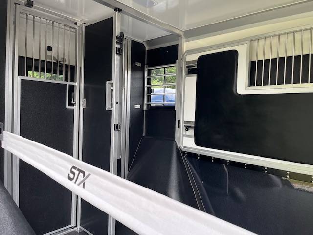 MASTER 2025 STX DOUBLE CABINE STALLIOM