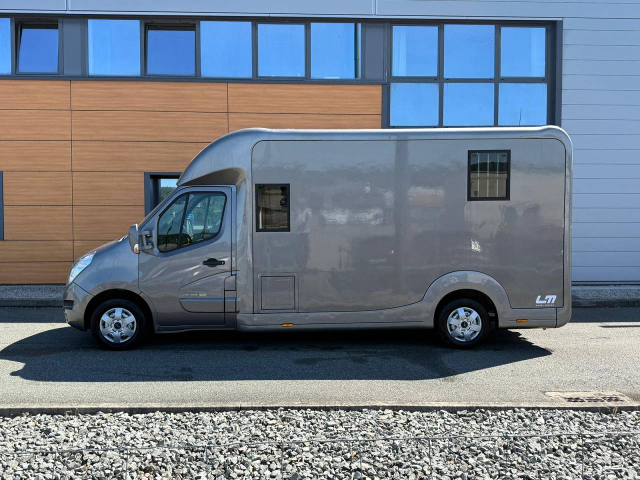 VL STX RENAULT MASTER STX STALLE 5 165CH / VENDU