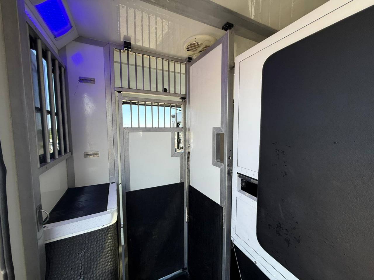 VL STX RENAULT MASTER STX STALLE 5 165CH / VENDU