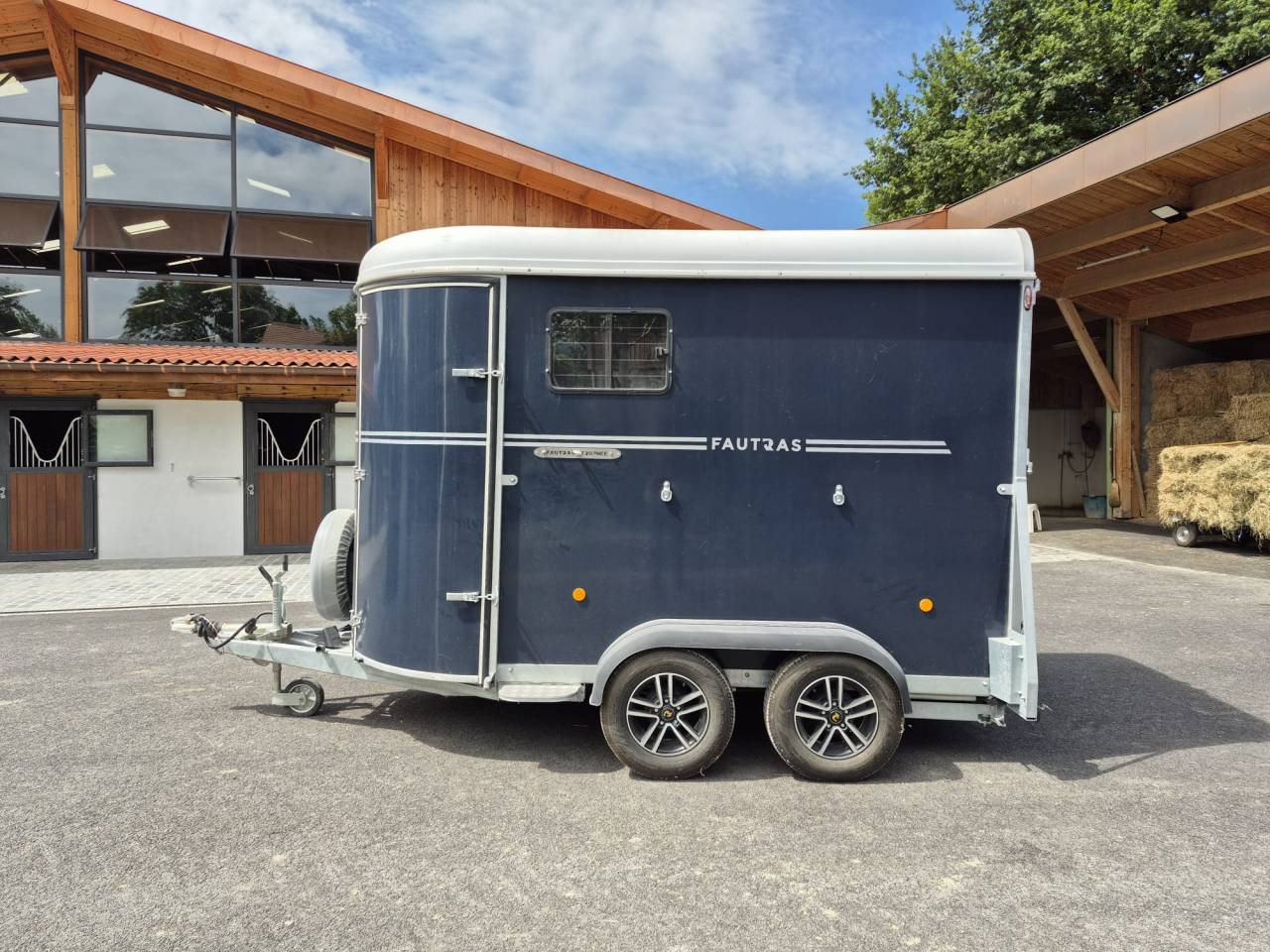 Van Fautras Oblic Troph&eacute; model haras stalle