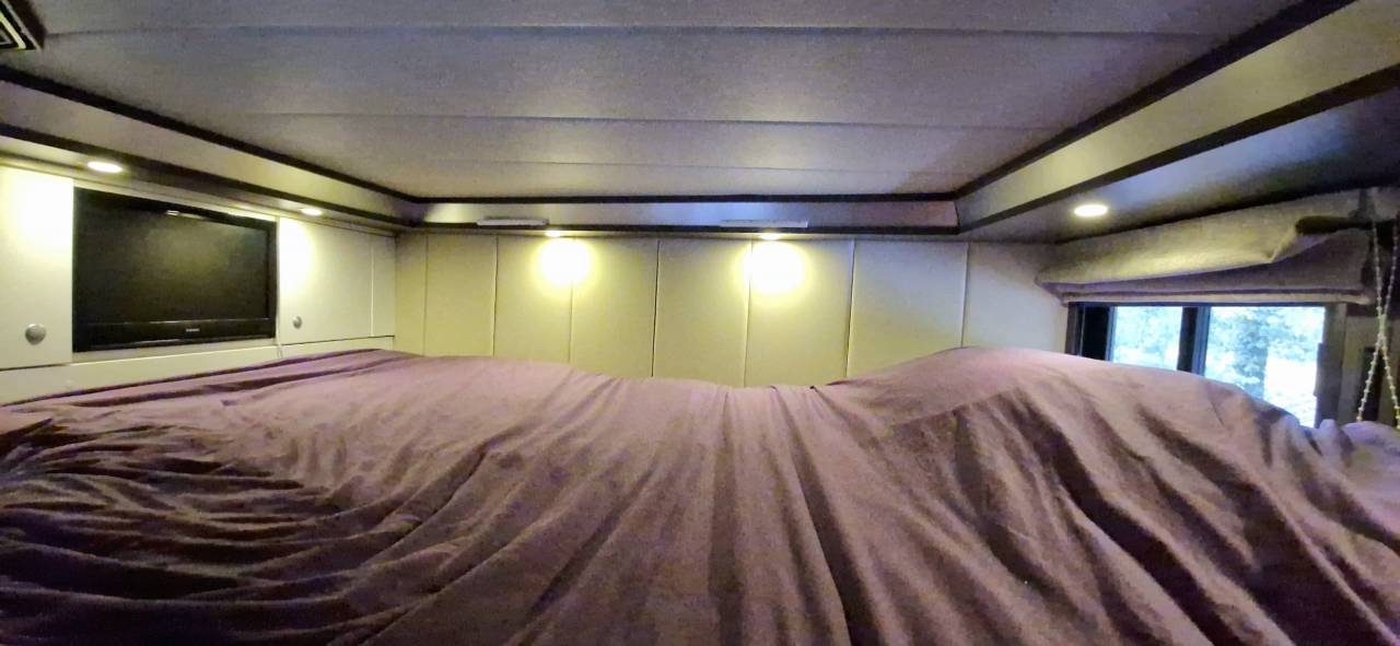 Motorhome STX - IVECO Stralis 360 - 19T - TVA RÉCUP