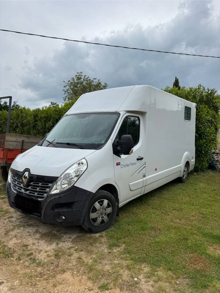 Renault Master 170ch Barbot 45000€ HT