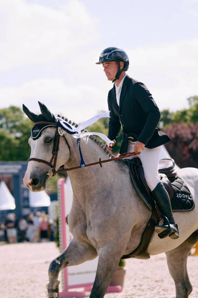 Jument 7 ans, classée 135, très amateur, inarretable 