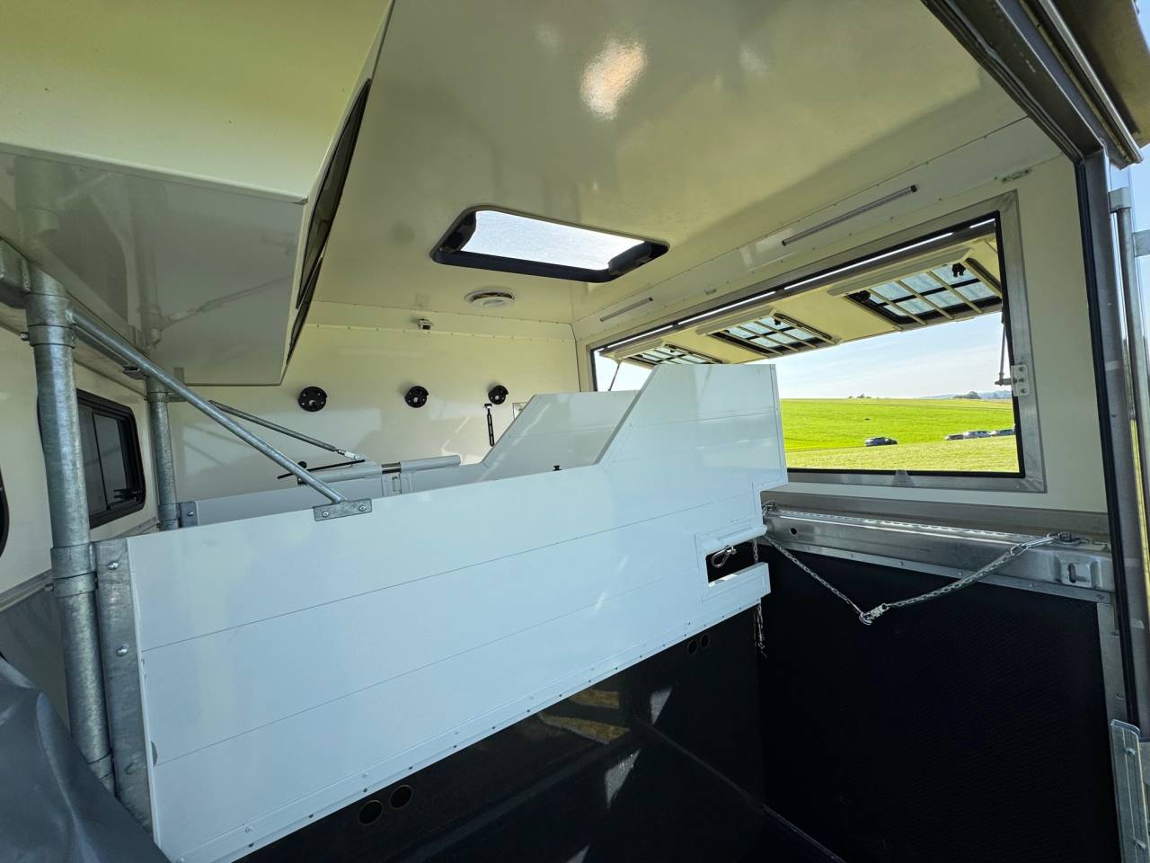 IVECO DAILY 70C18 POP OUT