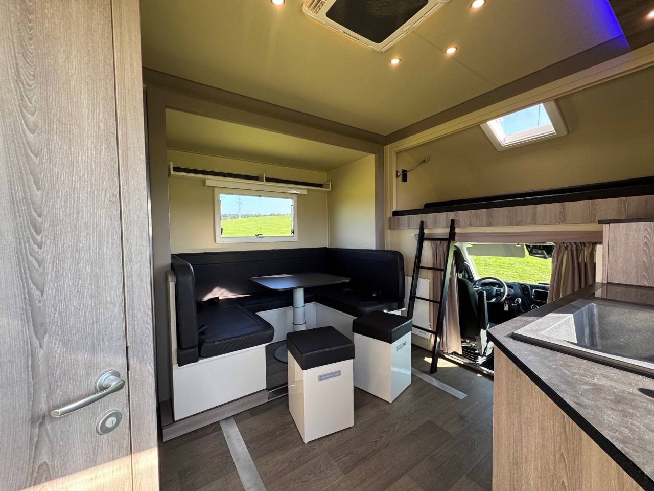 IVECO DAILY 70C18 POP OUT