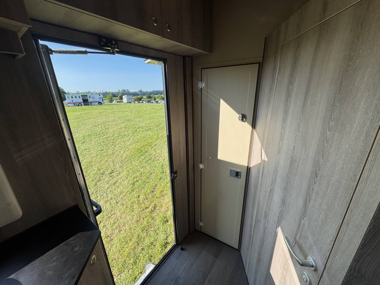 IVECO DAILY 70C18 POP OUT