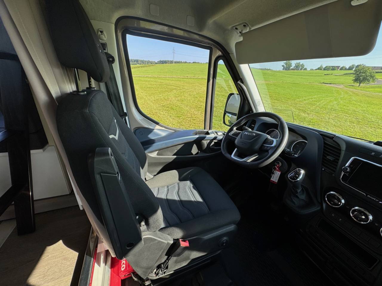 IVECO DAILY 70C18 POP OUT