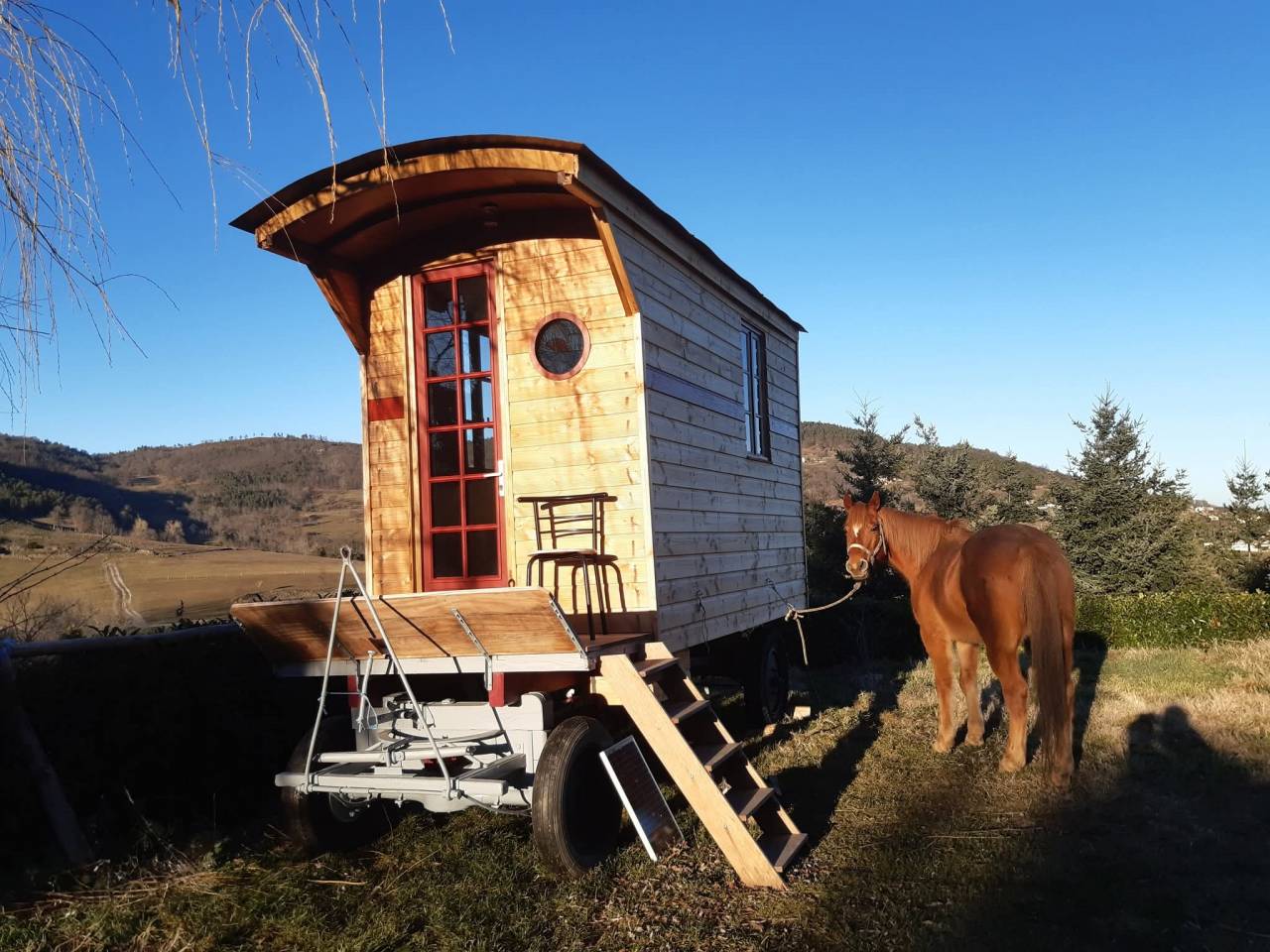 Etape cavalière en Ardèche verte 