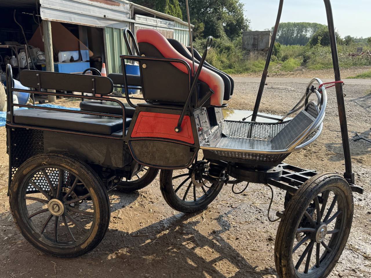 Wagonnette Equitech 6 places 