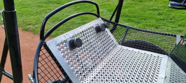 voiture d'attelage  GLINKOWSKI modèle NS 22295 1 cheval