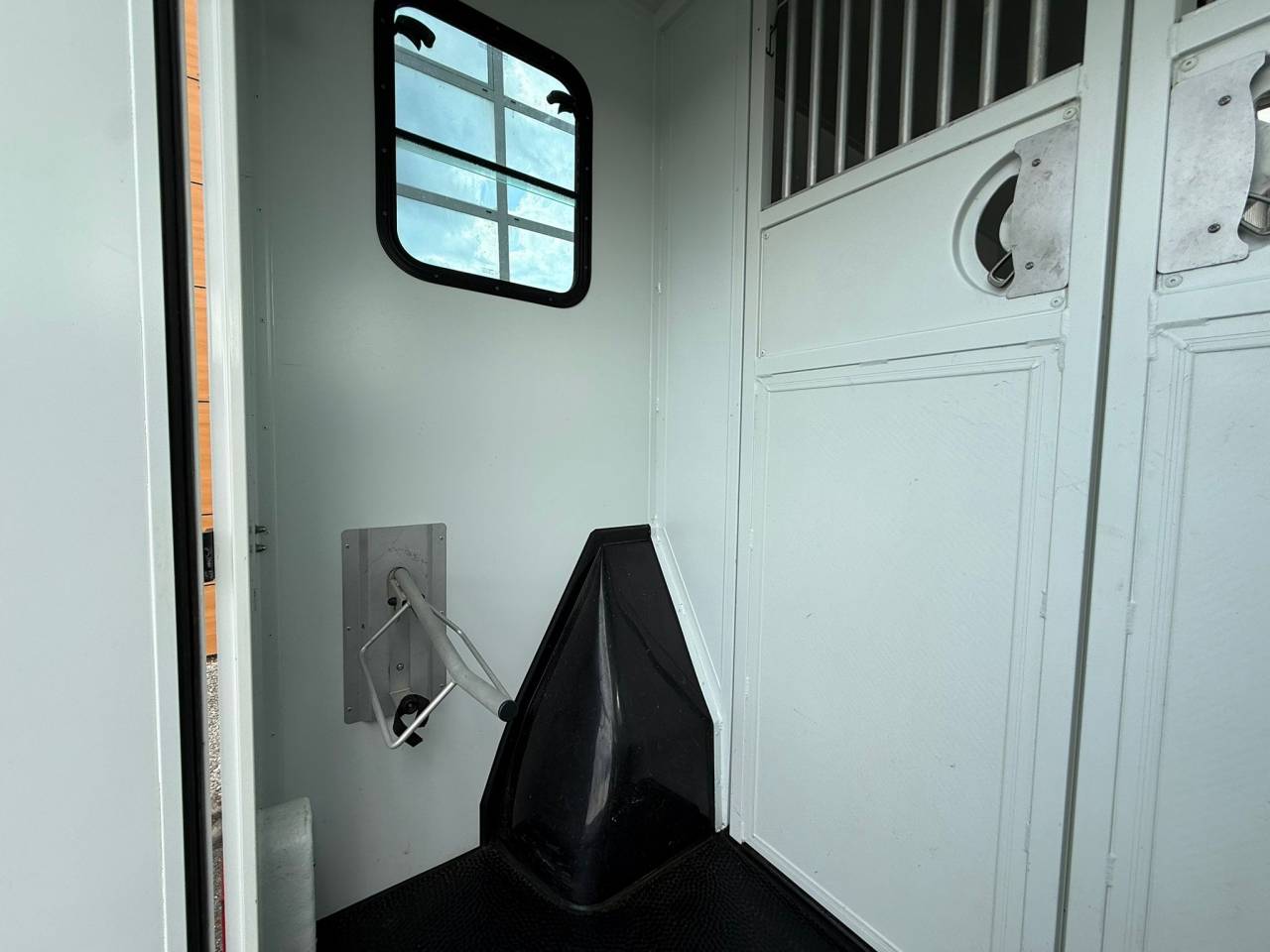 VL PEUGEOT BOXER 150CH STALLE THEAULT 3P - VENDU