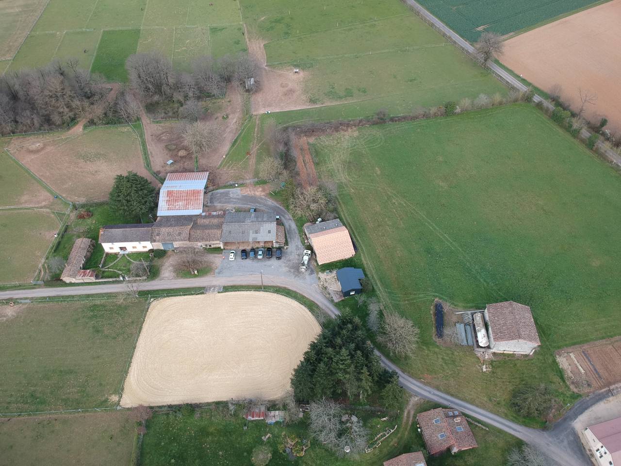 Ecuries des Longères - Pensions de chevaux - Poneys