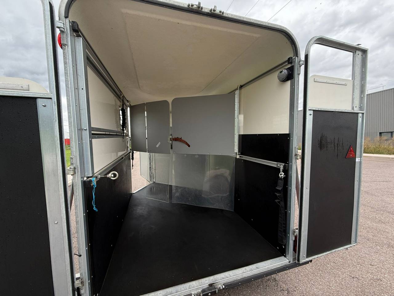 VAN FAUTRAS OBLIC 2+ DEMO - VENDU