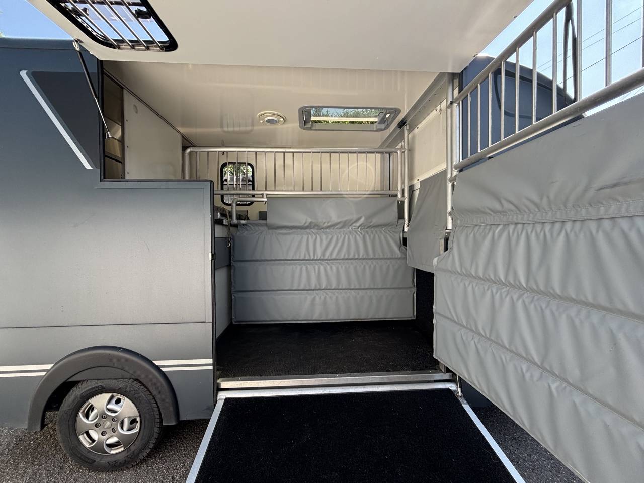 Camion MSG Light trés bon état, 25'000km, 1ère main