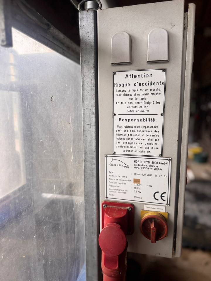 Tapis roulant HORSE GYM 2000 avec Balance de pesée 