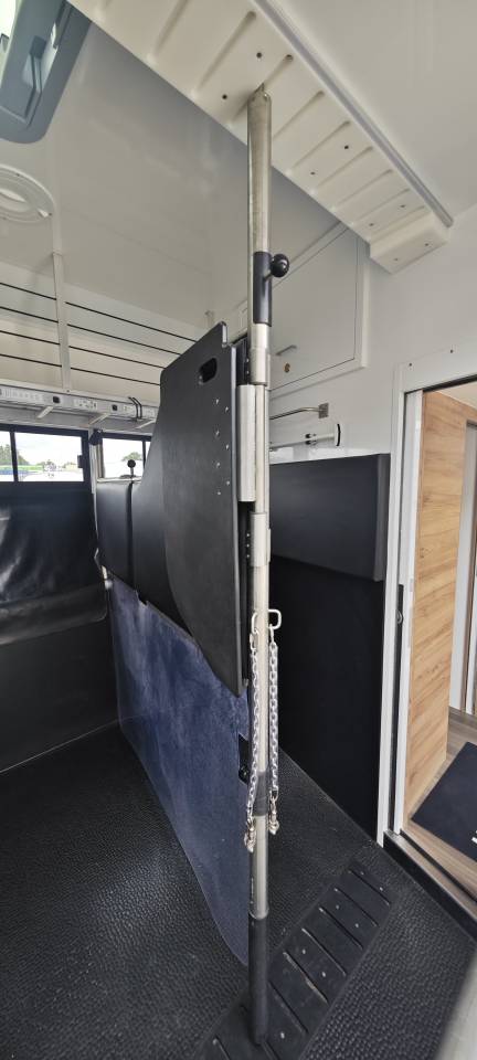 Camion poids lourds Krismar 6 chevaux 