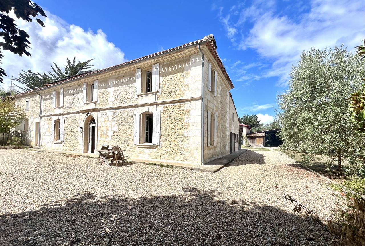 Propriété équestre sur 10,5 Hectares