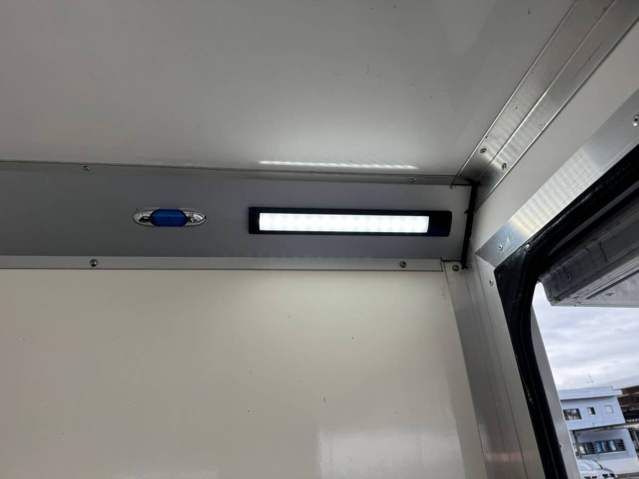 VL OPEL MOVANO 170CH CAVALCAR 5P - VENDU