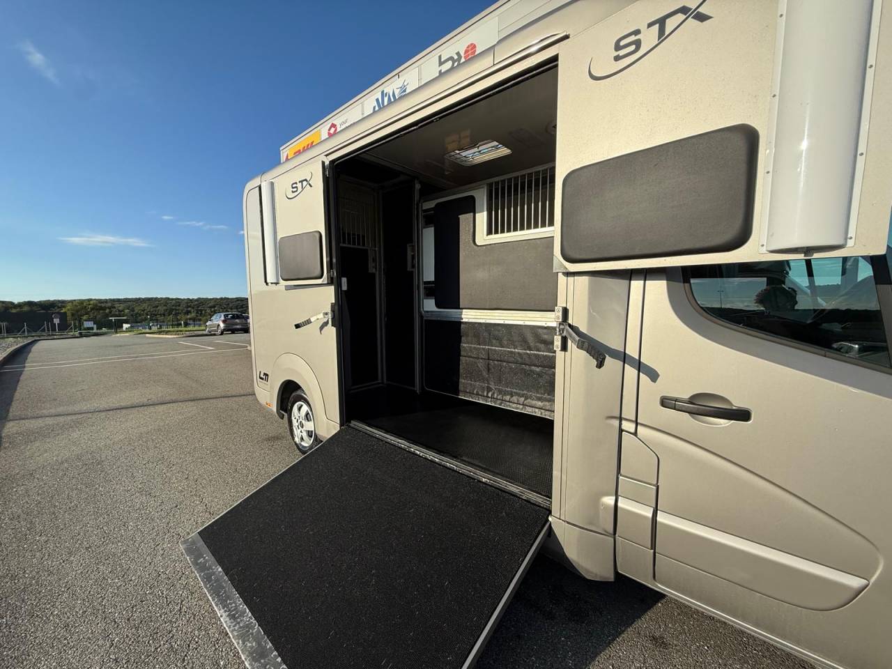 VL STX STALLE 3P 165CH SELLERIE XL- VENDU