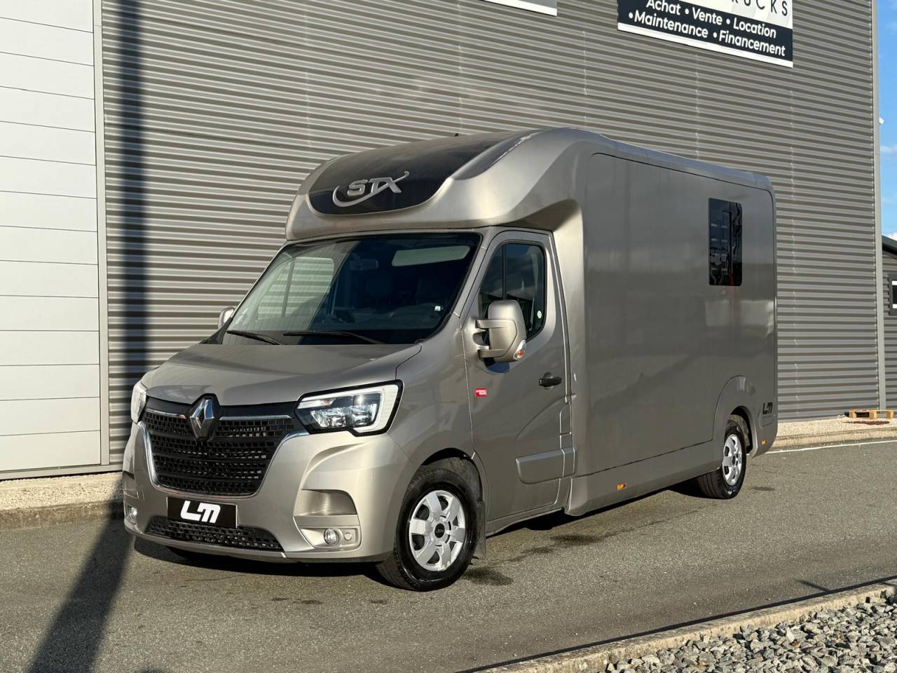 VL STX STALLE 3P 165CH SELLERIE XL
