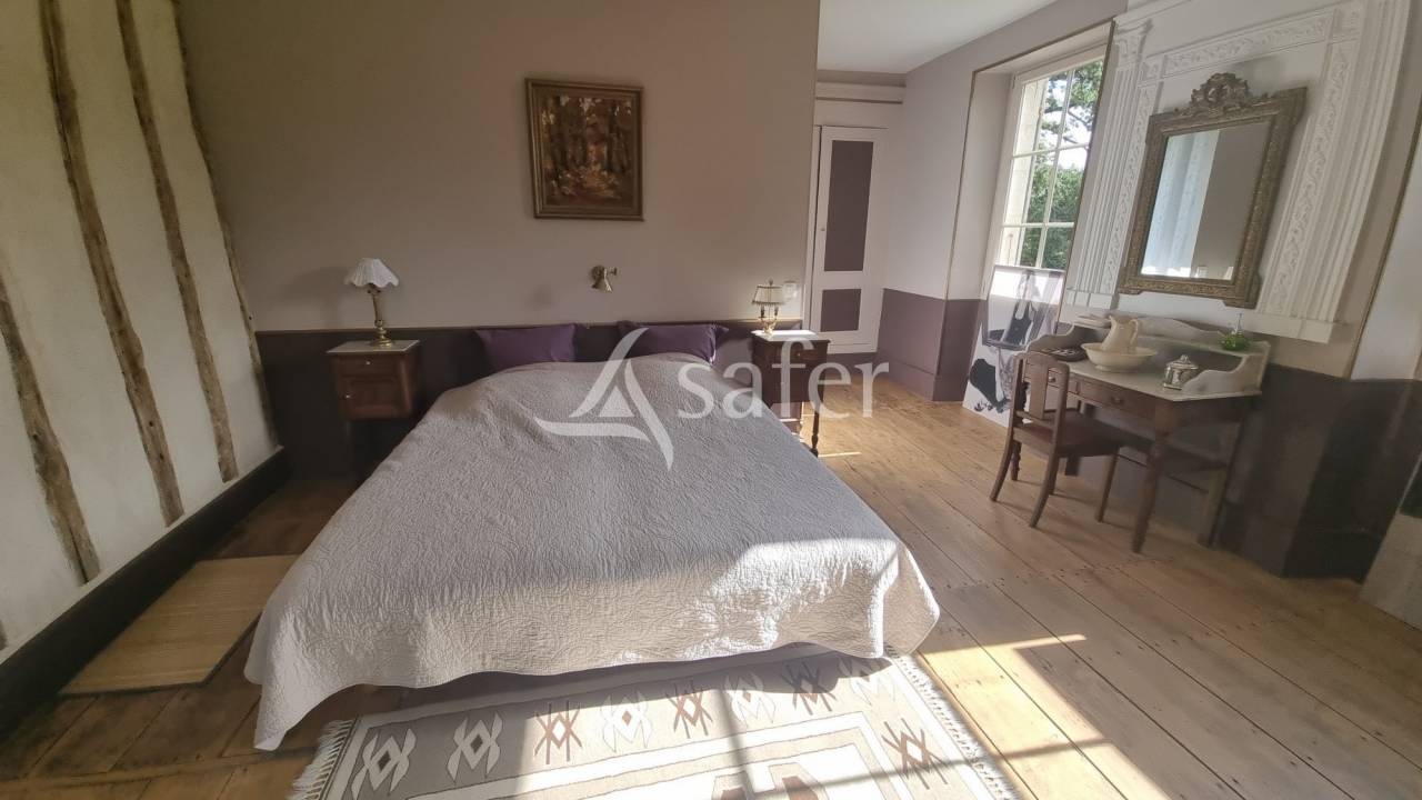 Proche Castéra-Verduzan - Propriété de charme de 4ha