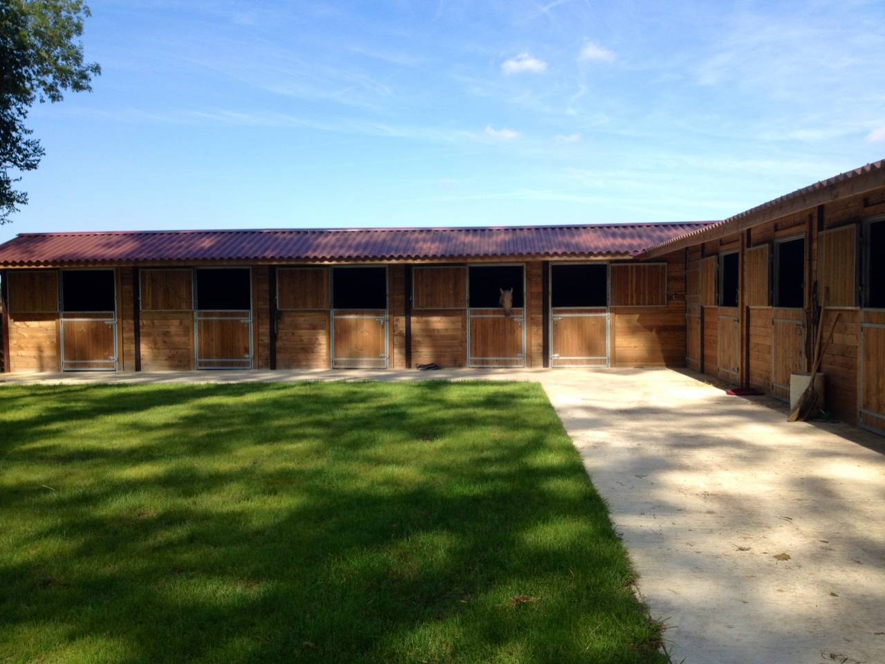 Pension chevaux et poney - Les écuries de l automne - Vaumoise
