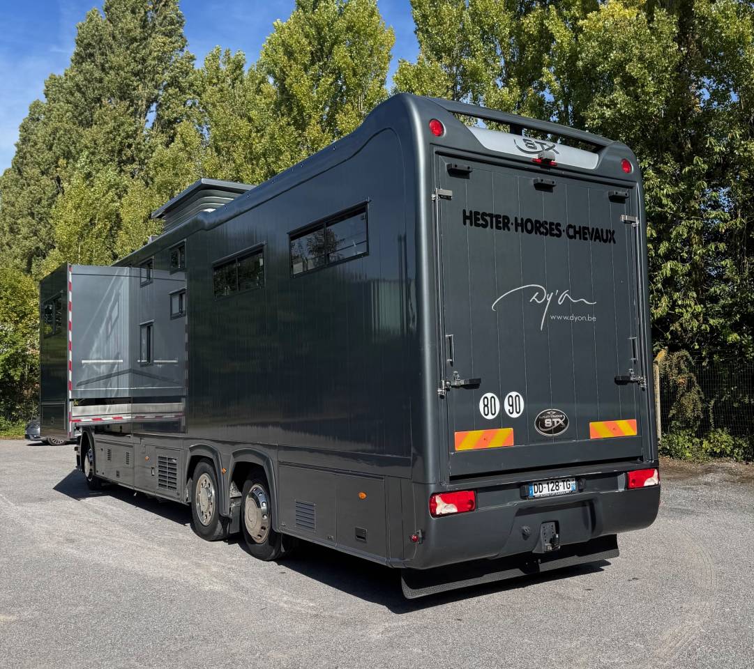 STX 26/380 - 5 chevaux avec pop out et push up