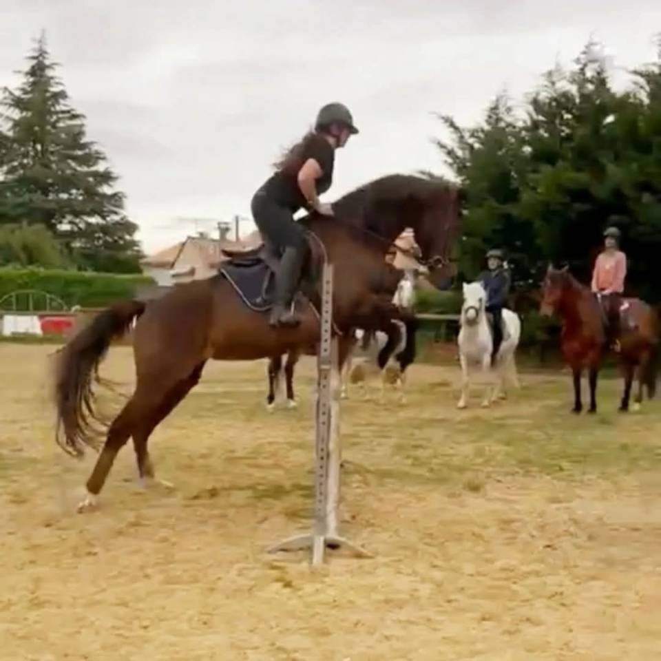 Bacoumba de Riverland 14 ans 1m66 SF