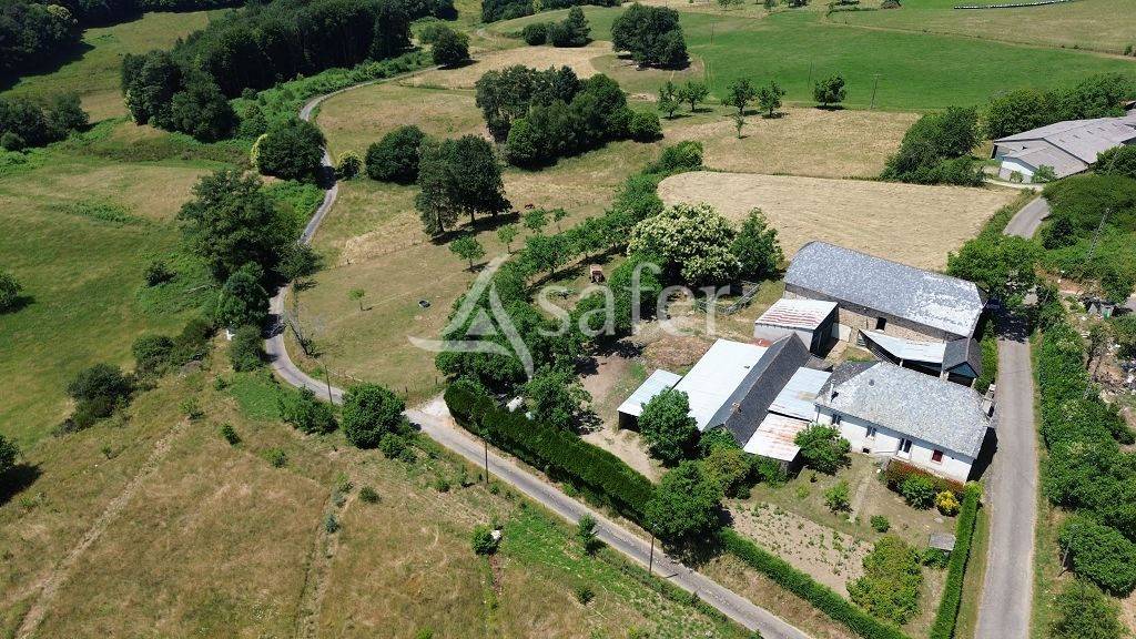 Propriété agricole bâtie d'environ 32 ha 50 en plusieurs ilot