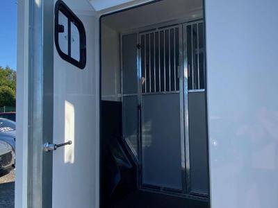 OPEL MOVANO 2.3 CDTI - 180 CV BOITE AUTO 48980e HT NEUF