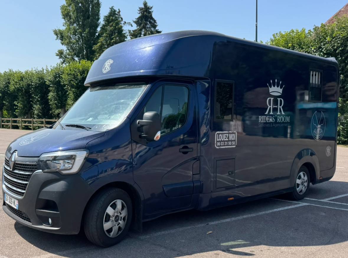 Location camion pour chevaux VL 