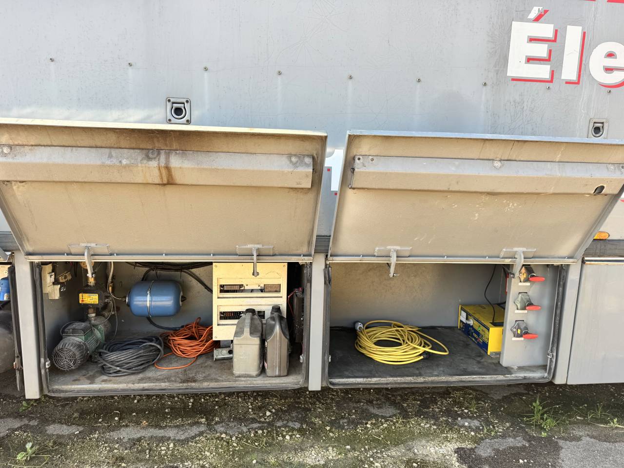 VENTE CAMION CHEVAUX 9 PLACES