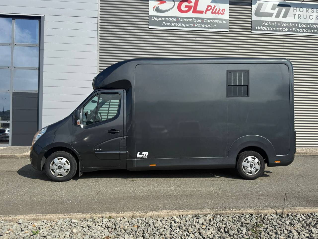 VL STX MOVANO 3P 165CH SELLERIE XL - VENDU